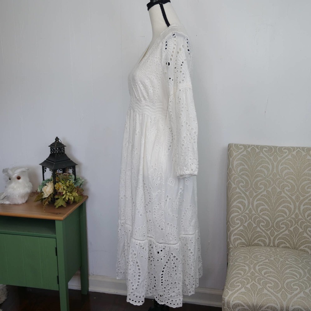 O.P.T White Floral Eyelet Lace‎ Midi Dress Size Small NWT Cottage Long Sleeve - Picture 5 of 6